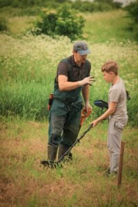 Read more about the article Basic Metal Detecting Techniques for Gold Hunting
