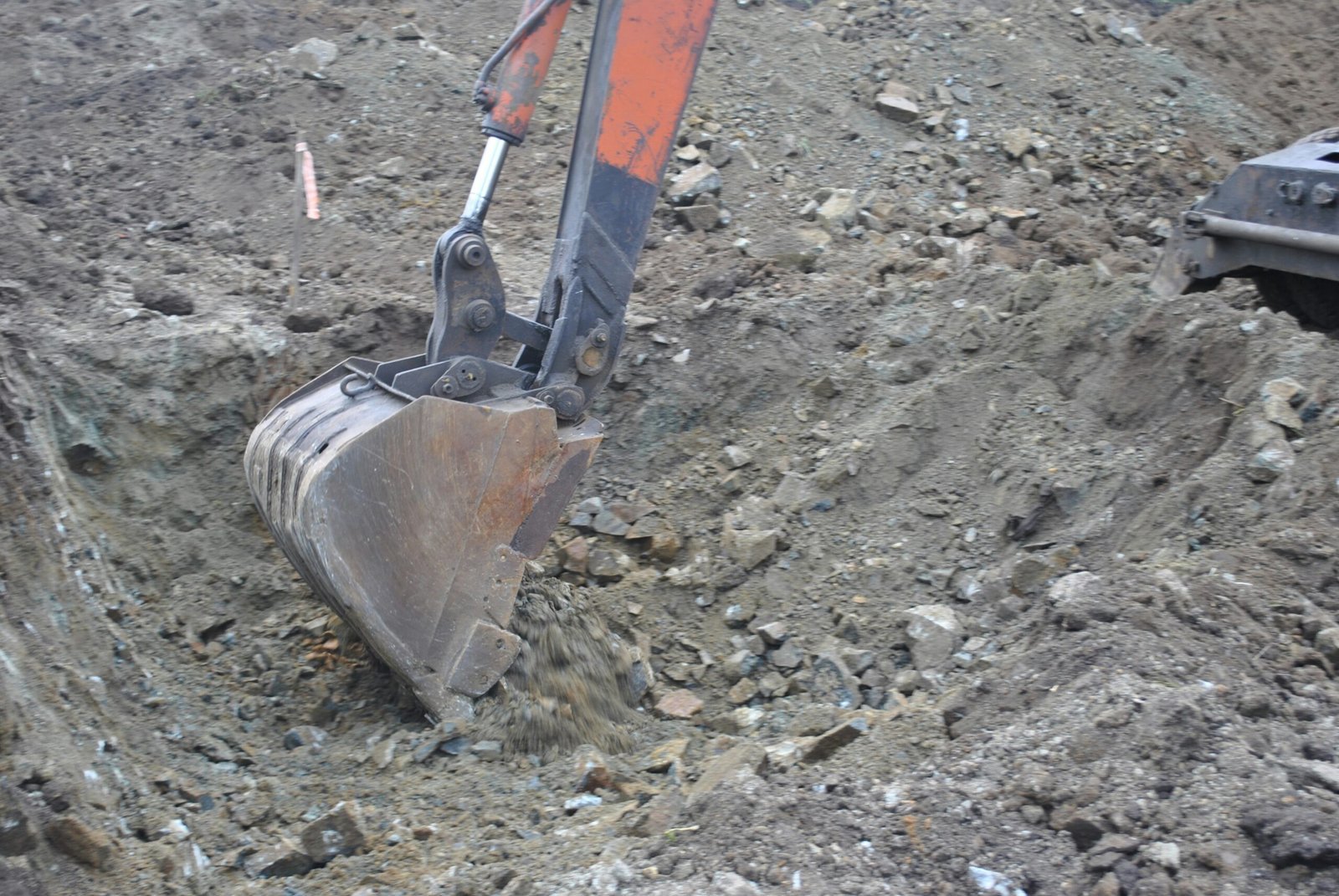 You are currently viewing Handling Difficult Ground Conditions: Solutions for Prospectors