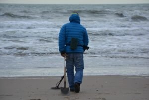 Read more about the article Beyond Gold: Other Valuables You Can Find with a Metal Detector